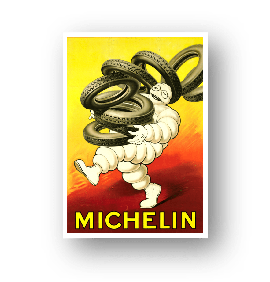 Carte postale Bibendum et sa pile de pneus